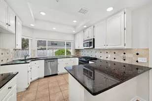 5806 Smoke Glass Trail, Dallas, TX 75252 - Photo 6