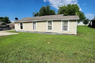 1003 Garcia St, McKinney, TX 75069 - Photo 4