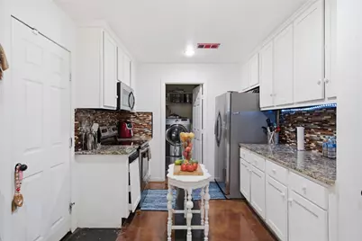 2900 Fitzhugh Avenue, Fort Worth, TX 76105 - Photo 10
