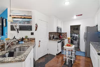 2900 Fitzhugh Avenue, Fort Worth, TX 76105 - Photo 6