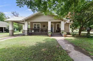 600 Elm St, Teague, TX 75860 - Photo 1