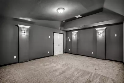 6913 Barolo Drive, Rowlett, TX 75088 - Photo 32
