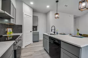 418 Kelly Ln, Seven Points, TX 75143 - Photo 8