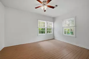 1105 W Hull St, Denison, TX 75020 - Photo 10