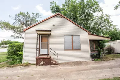 706 E Highway 82, Nocona, TX 76255 - Photo 4