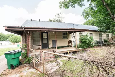 706 E Highway 82, Nocona, TX 76255 - Photo 6