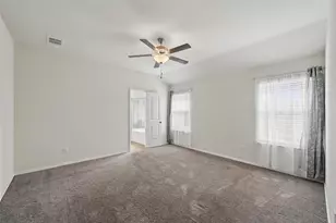 837 Amberwood Ct, Fort Worth, TX 76052 - Photo 18
