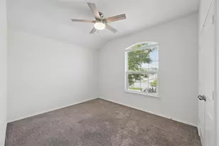 837 Amberwood Ct, Fort Worth, TX 76052 - Photo 24