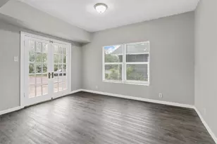 814 N Walnut St, Sherman, TX 75090 - Photo 2