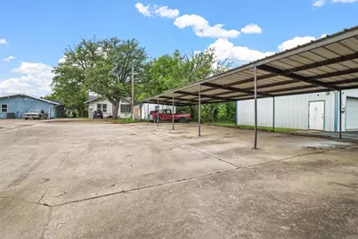 814 N Walnut Street, Sherman, TX 75090 - Photo 14
