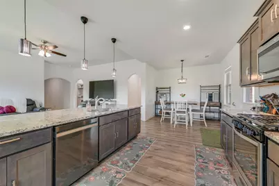 721 Clark Drive, Ferris, TX 75125 - Photo 14