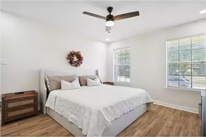 13505 Pyramid Drive, Farmers Branch, TX 75234 - Photo 10