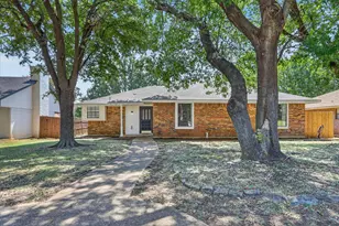 1830 Hillcroft Dr, Duncanville, TX 75137 - Photo 1