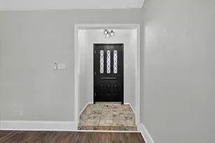 1830 Hillcroft Dr, Duncanville, TX 75137 - Photo 2