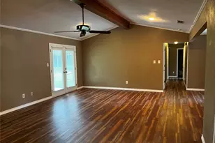 328 Jamie Way, Greenville, TX 75402 - Photo 8