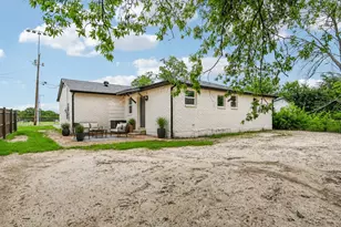 404 New Hope St, Terrell, TX 75160 - Photo 32