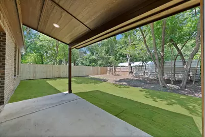 1112 Trinity Street, Cleburne, TX 76031 - Photo 10