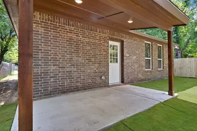 1112 Trinity Street, Cleburne, TX 76031 - Photo 6