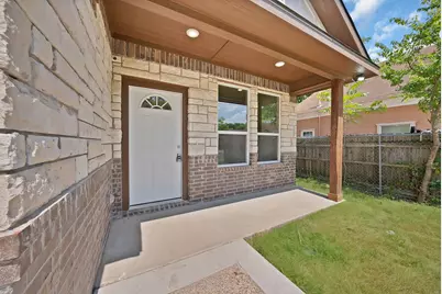 1112 Trinity Street, Cleburne, TX 76031 - Photo 6
