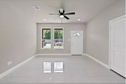 1112 Trinity Street, Cleburne, TX 76031 - Photo 32