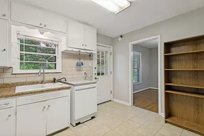 813 Westway Street, Denton, TX 76201 - Photo 8