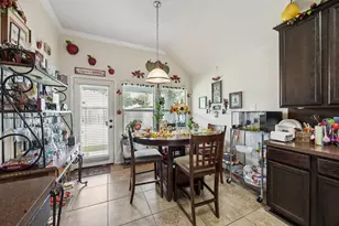 13405 Baldcypress Dr, Dallas, TX 75253 - Photo 8