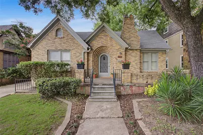 3913 W 4th Street, Fort Worth, TX 76107 - Photo 1
