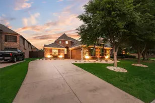 1705 Grand Meadows Dr, Keller, TX 76248 - Photo 2