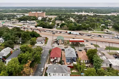 3525 Colonial Avenue, Dallas, TX 75215 - Photo 2