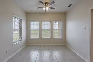 1066 W Rd, Waxahachie, TX 75165 - Photo 14