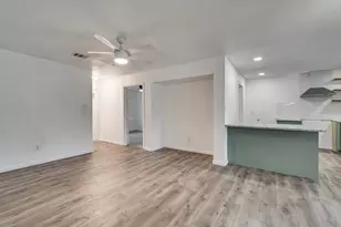 2110 Aggie Dr, Grand Prairie, TX 75051 - Photo 12
