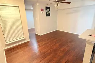 9821 Walnut St, Dallas, TX 75243 - Photo 10