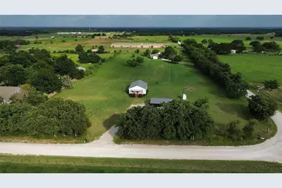 1306 Winn Road, Bowie, TX 76230 - Photo 18