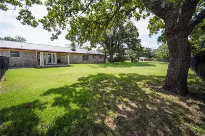 281 Oak Ridge Street, Jacksboro, TX 76458 - Photo 34