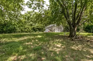 709 Mulkey Ln, Denton, TX 76209 - Photo 26