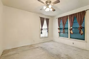 709 Mulkey Ln, Denton, TX 76209 - Photo 18