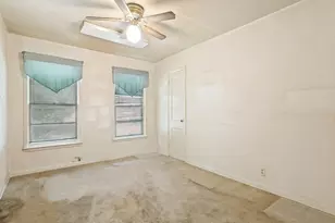 709 Mulkey Ln, Denton, TX 76209 - Photo 22