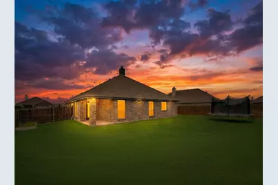 1928 Glen Meadow Drive, Royse City, TX 75189 - Photo 2