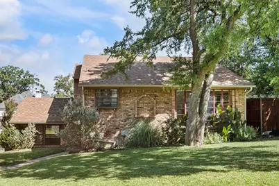 7735 Deer Trail Drive, Dallas, TX 75238 - Photo 2