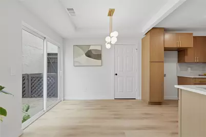 17118 Planters Row, Addison, TX 75001 - Photo 6