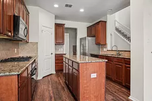 2836 Tranquilo, Grand Prairie, TX 75054 - Photo 10