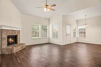 2836 Tranquilo, Grand Prairie, TX 75054 - Photo 6