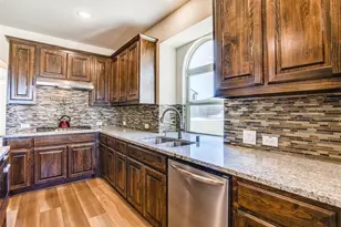 301 Calhoun St, Glenn Heights, TX 75154 - Photo 8