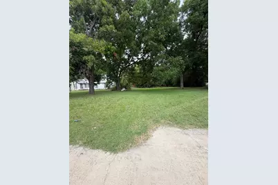 2523 E Ledbetter Drive, Dallas, TX 75216 - Photo 8