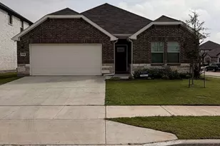 6400 Texas Ranger Trl, Fort Worth, TX 76036 - Photo 2