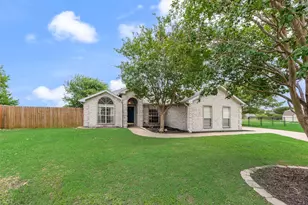 104 Bent Creek Ct, Waxahachie, TX 75165 - Photo 4