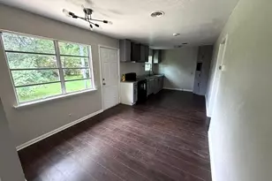 780 Betty Ln, Hurst, TX 76053 - Photo 4