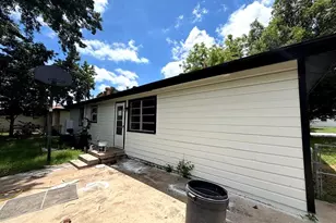 780 Betty Ln, Hurst, TX 76053 - Photo 2