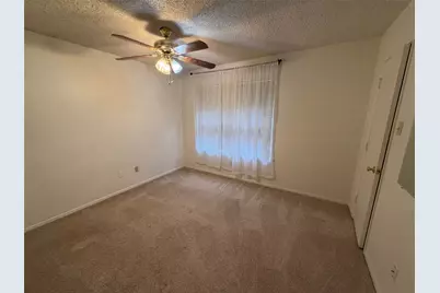 511 N Brazos Street #D, Granbury, TX 76048 - Photo 10
