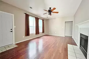 2809 Newport Ave, Denton, TX 76209 - Photo 2